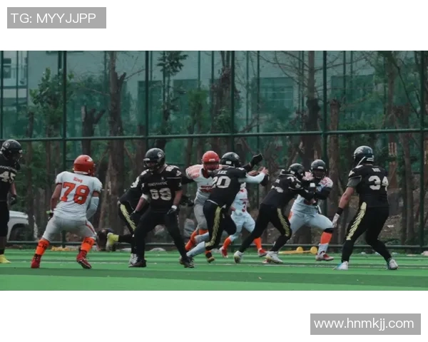 成都羽毛球队与武汉羽毛球队赛后复盘分析比赛节奏与战术对比 成都羽毛球队与武汉羽毛球队赛后复盘分析比赛节奏与战术对比