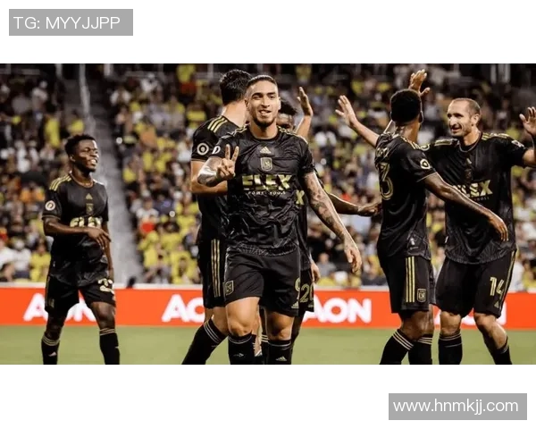 休斯顿迪纳摩与洛杉矶FC比赛结果分析及精彩瞬间回顾