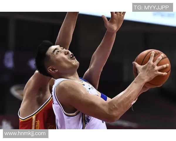 吴冠希：从年轻球员到篮球明星的成长之路与未来展望