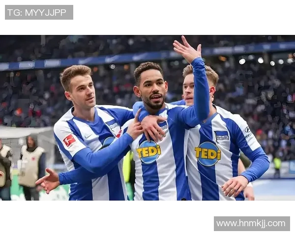 女王巡游与西布罗的精彩对决揭示英超赛季的激烈竞争与球队实力较量